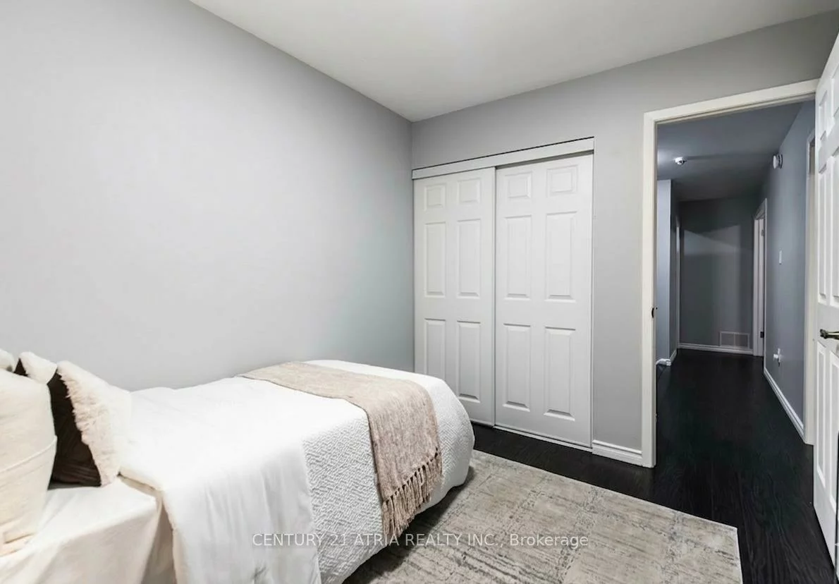 2825, Gananoque, Meadowvale, Mississauga