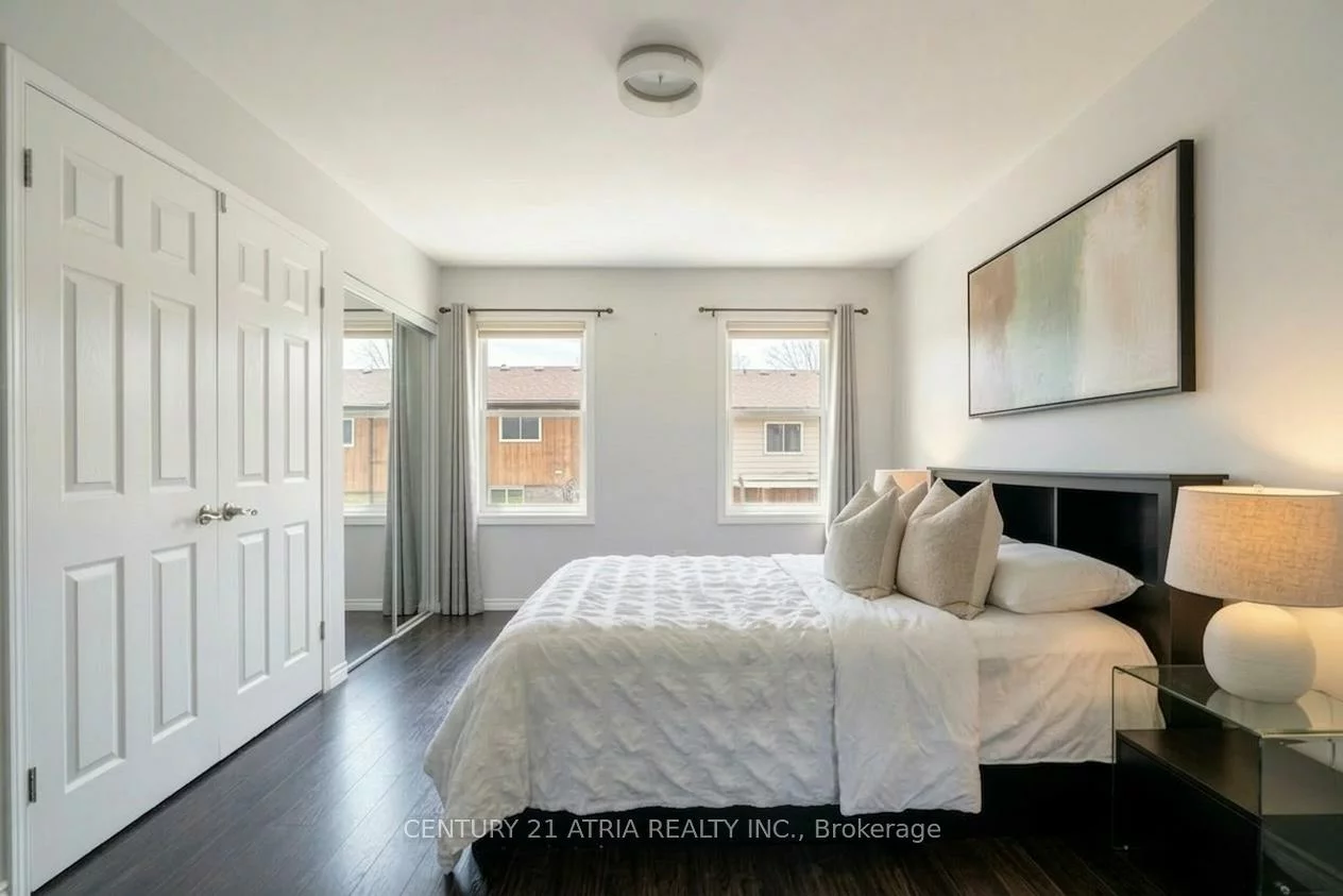 2825, Gananoque, Meadowvale, Mississauga