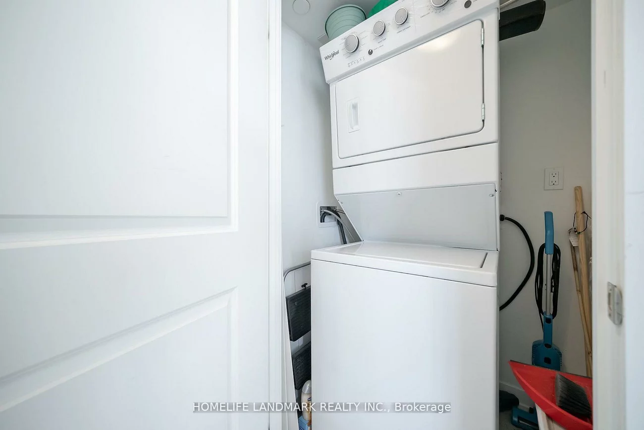 4015, Hickory, Rathwood, Mississauga