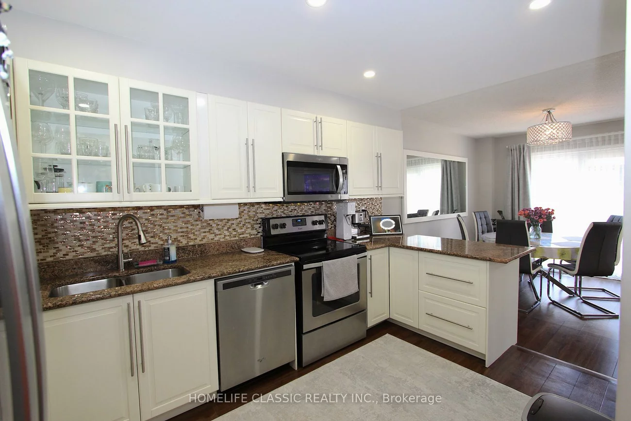 4635, Regents, Hurontario, Mississauga