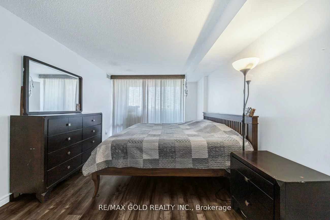 350, Rathburn, City Centre, Mississauga