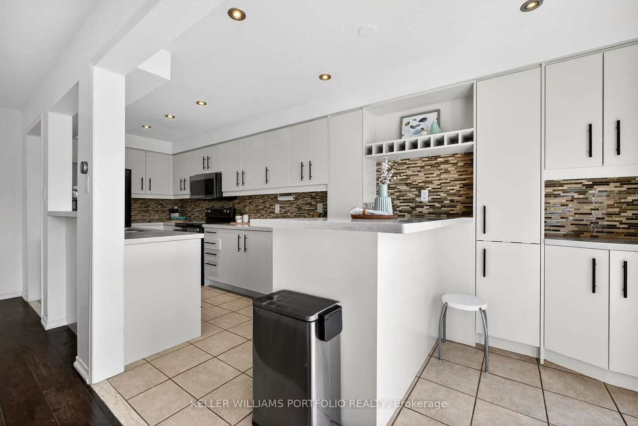 1575, South Parade, East Credit, Mississauga