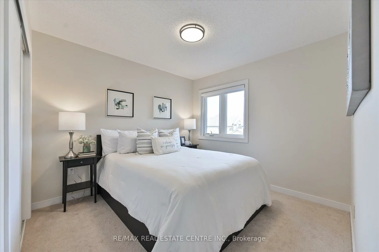 5662, Glen Erin, Central Erin Mills, Mississauga