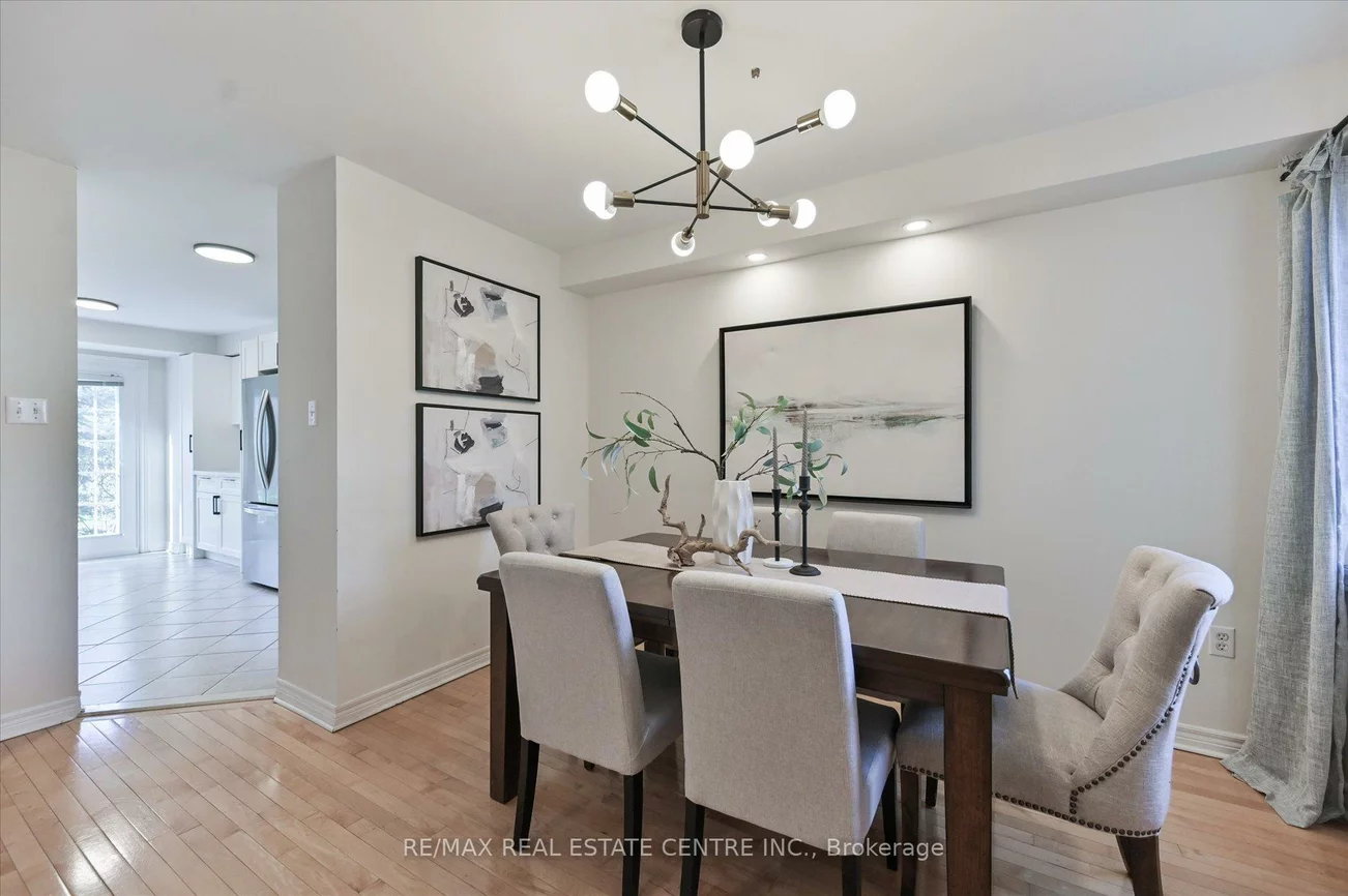 5662, Glen Erin, Central Erin Mills, Mississauga