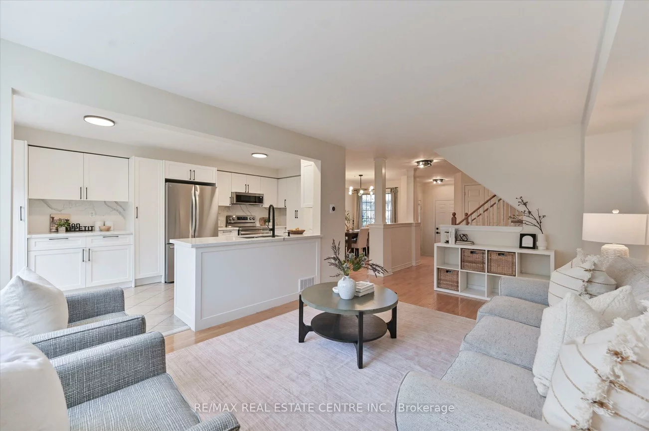 5662, Glen Erin, Central Erin Mills, Mississauga