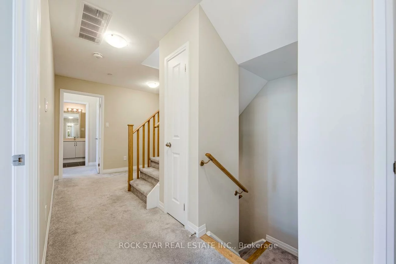 670, Atwater, Mineola, Mississauga
