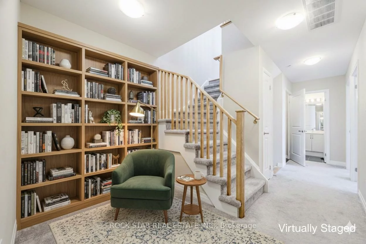 670, Atwater, Mineola, Mississauga