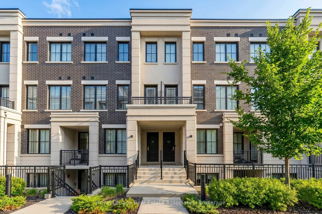 657, Cricklewood, Mineola, Mississauga