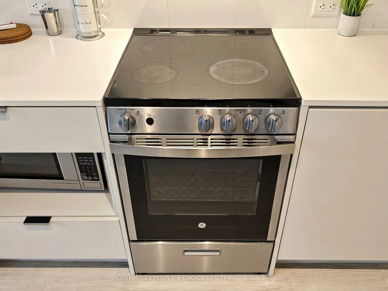 3883, Quartz, City Centre, Mississauga