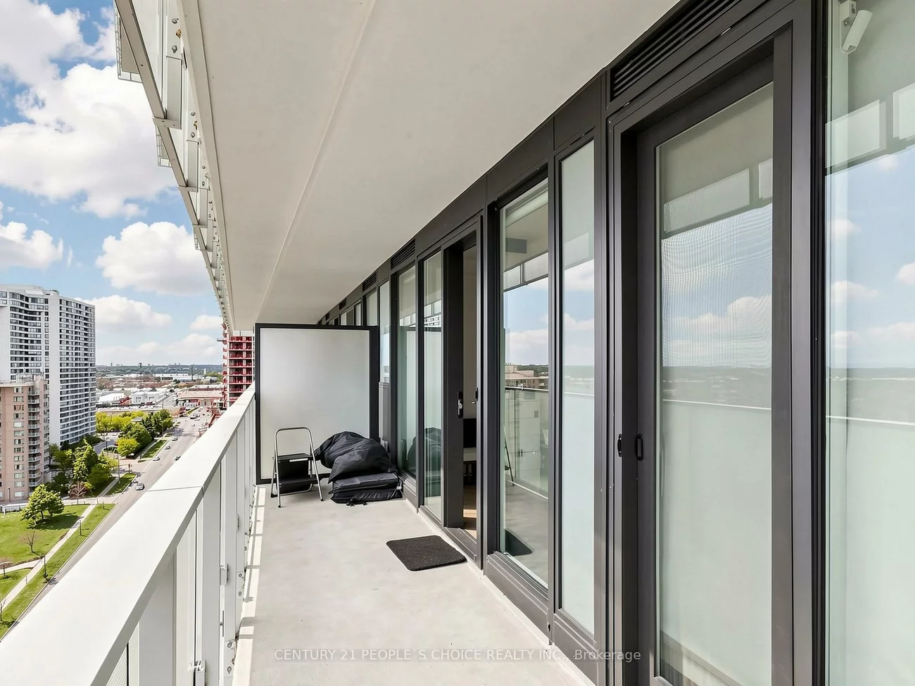 3883, Quartz, City Centre, Mississauga