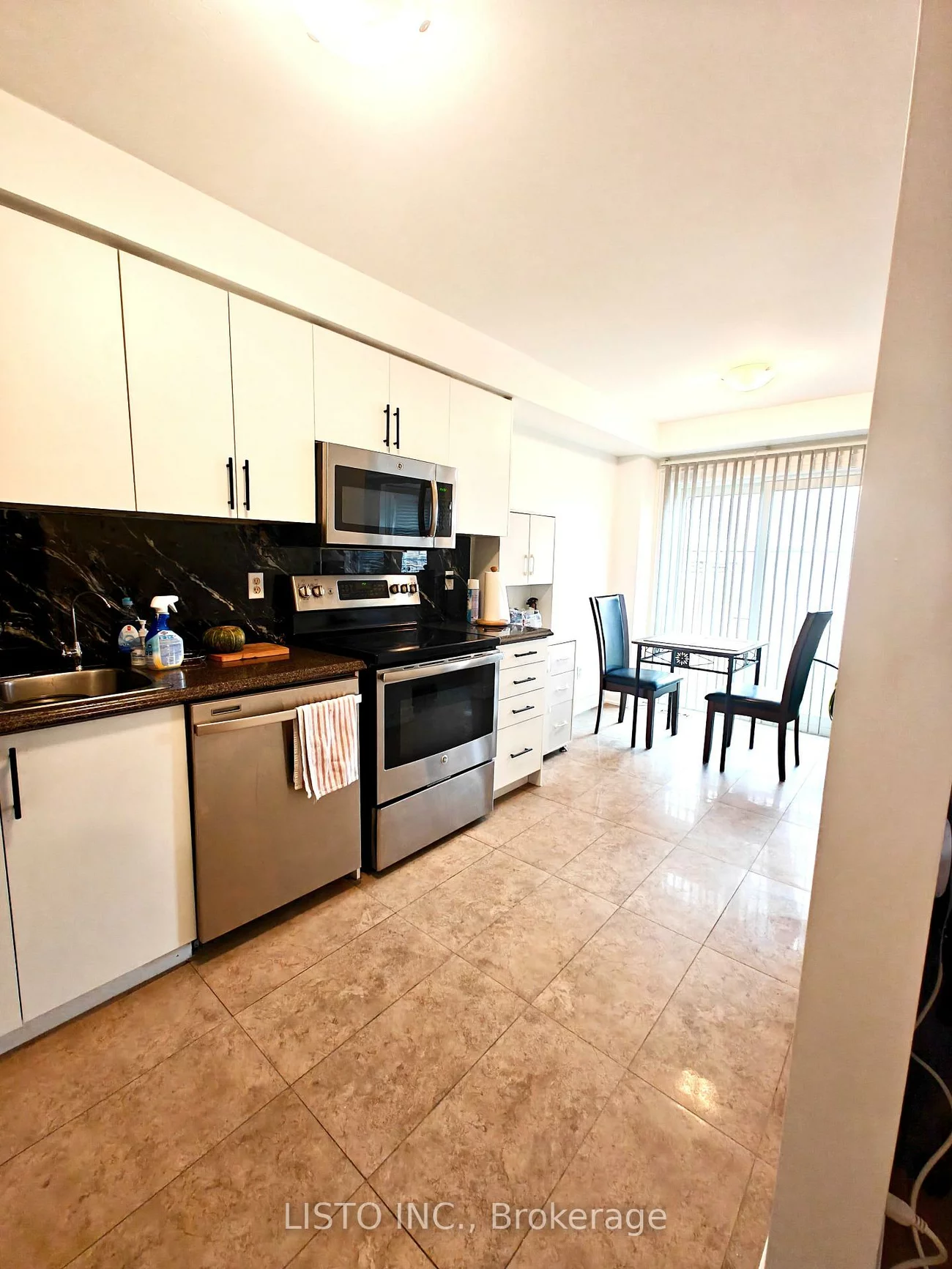 5255, GUILDWOOD, Hurontario, Mississauga