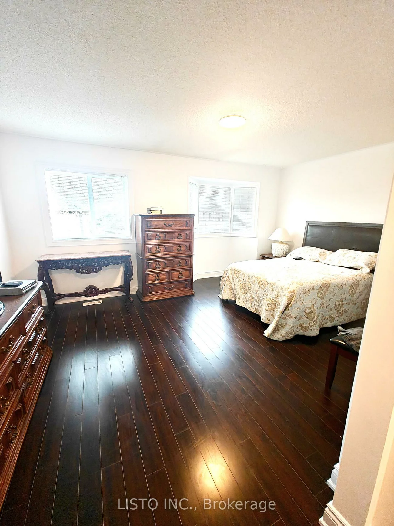 5255, GUILDWOOD, Hurontario, Mississauga