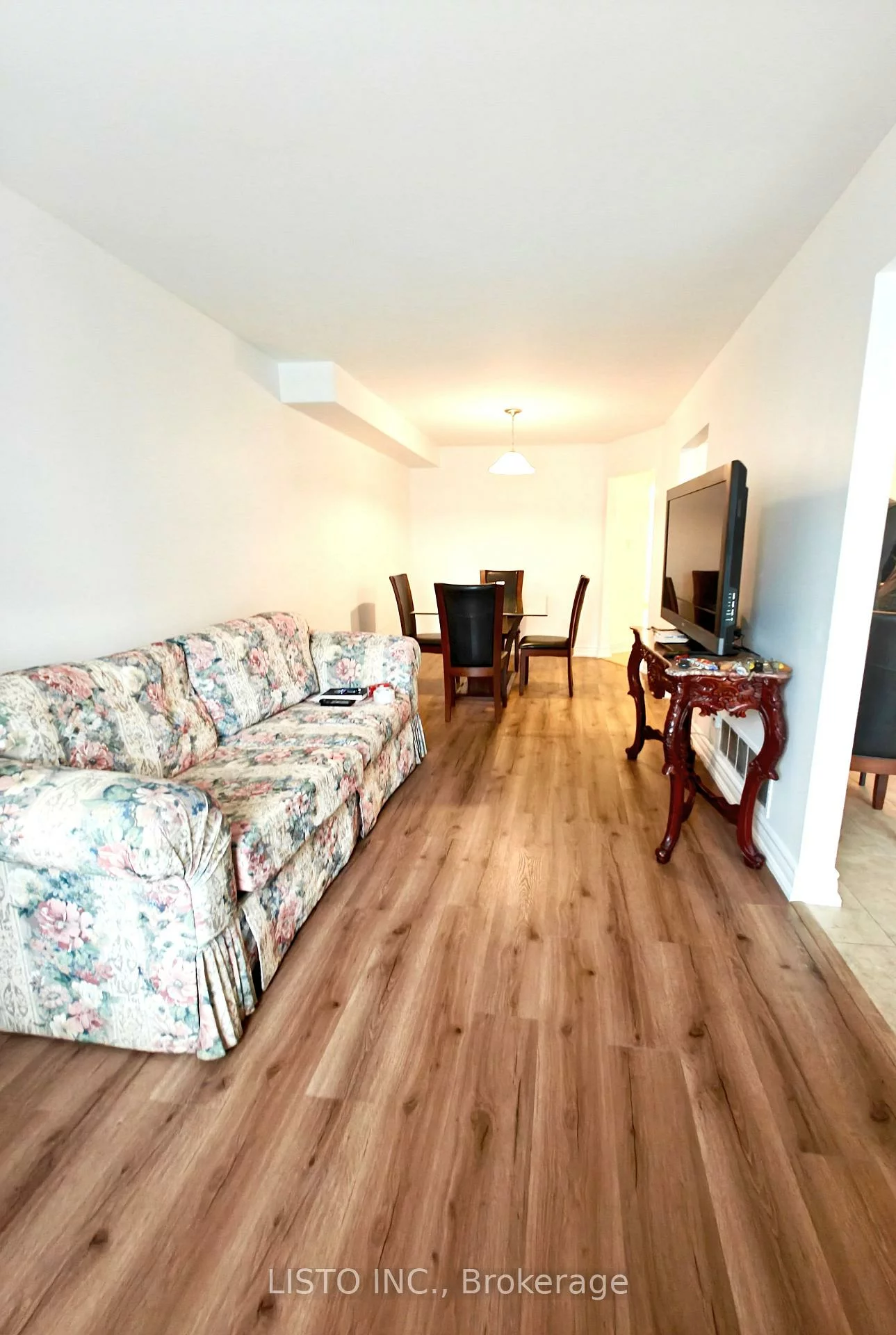 5255, GUILDWOOD, Hurontario, Mississauga