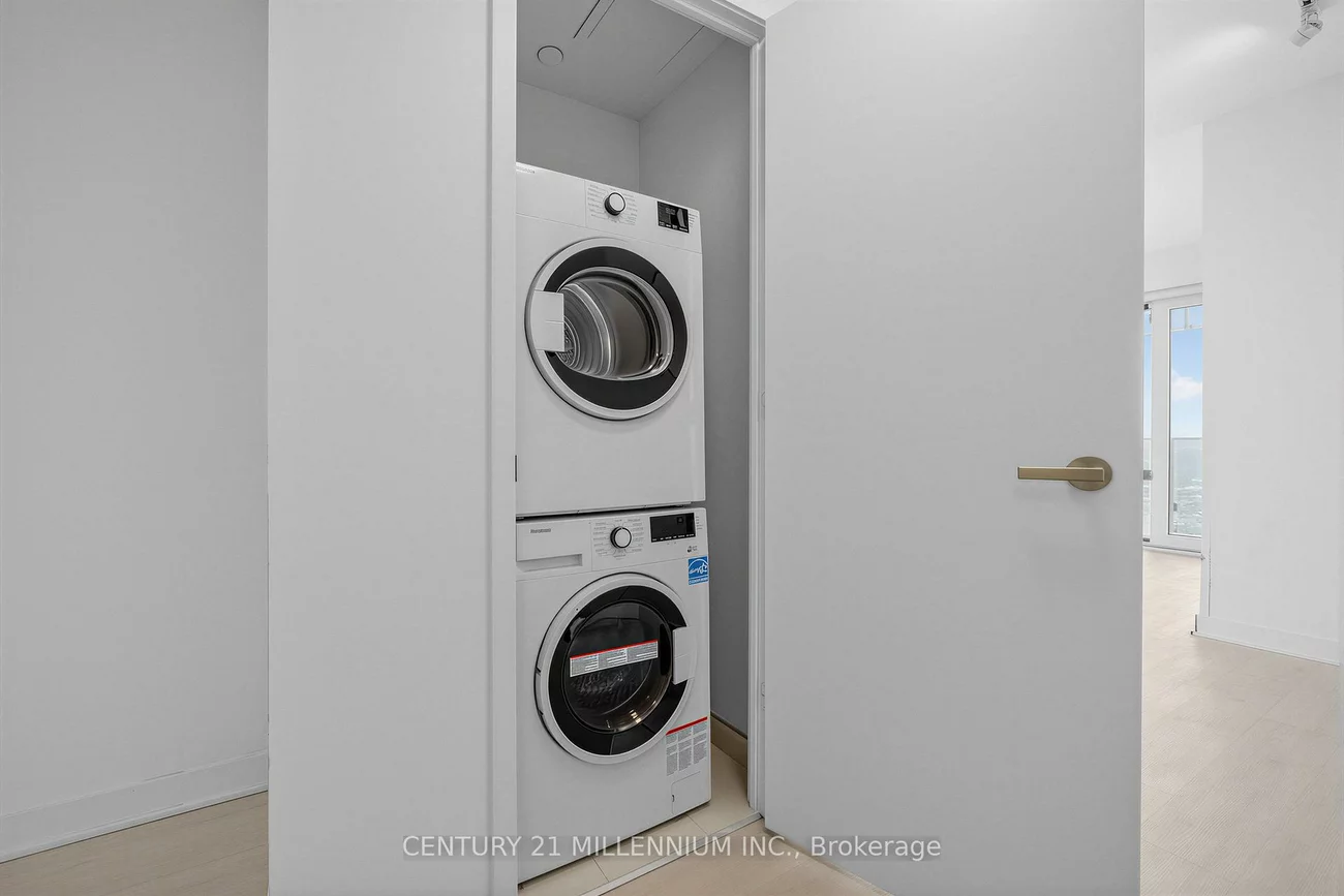 3900, Confederation, City Centre, Mississauga