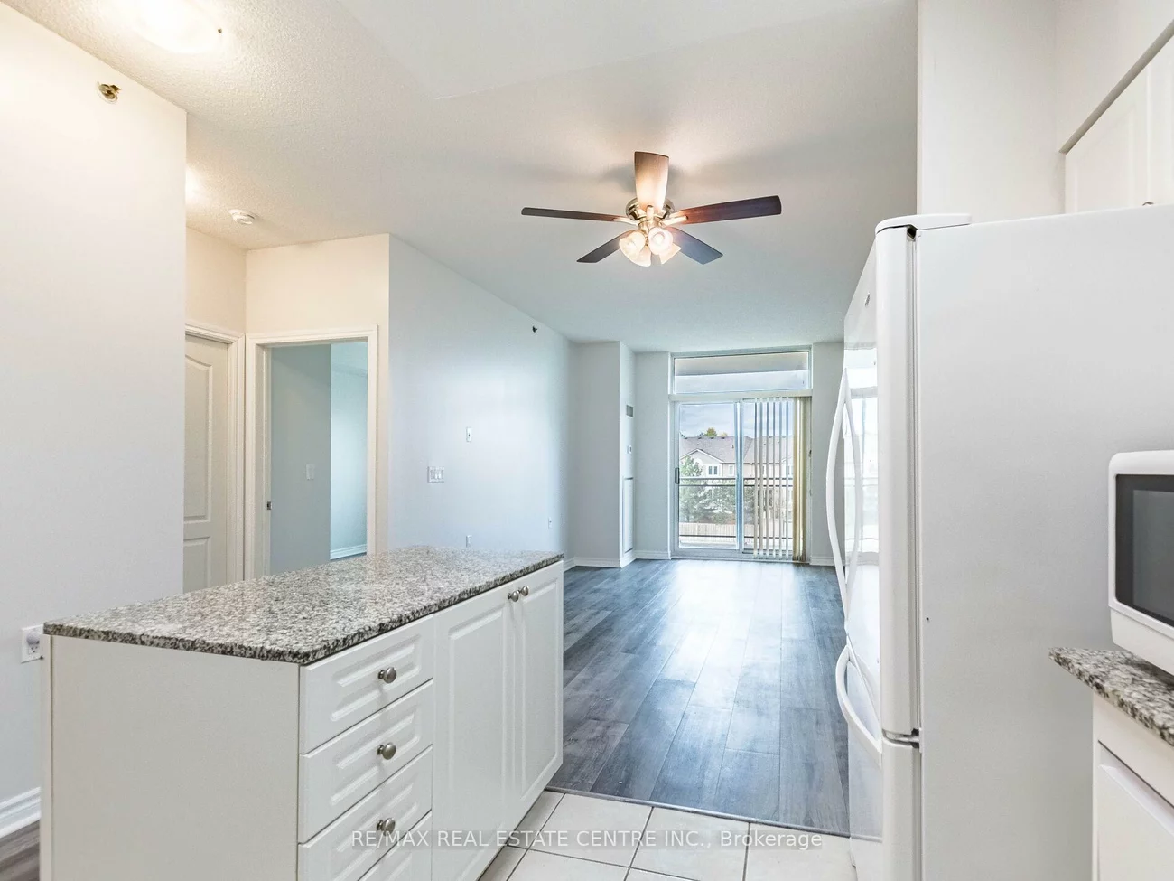810, Scollard, East Credit, Mississauga