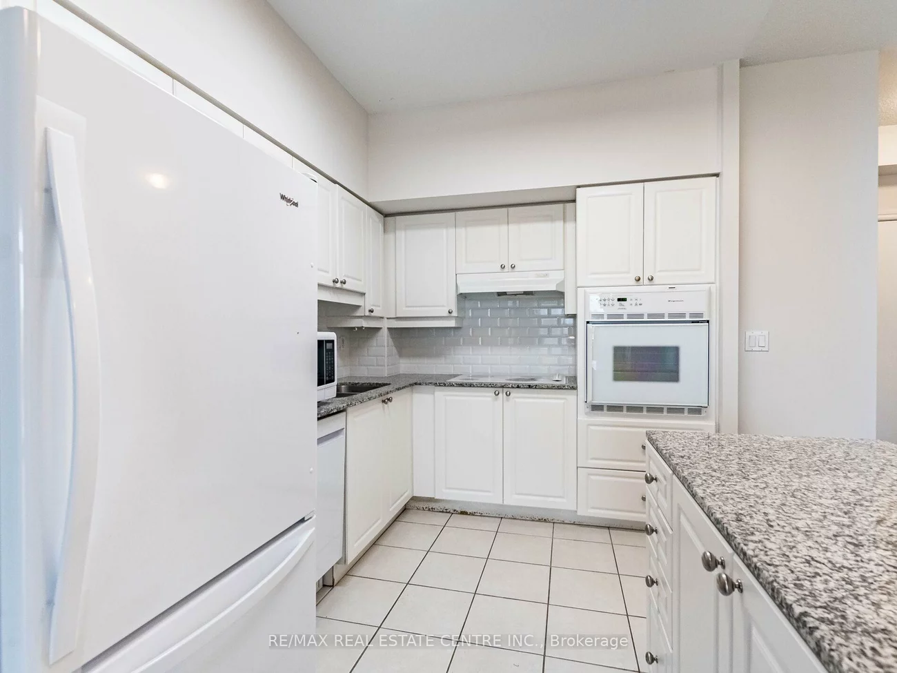 810, Scollard, East Credit, Mississauga