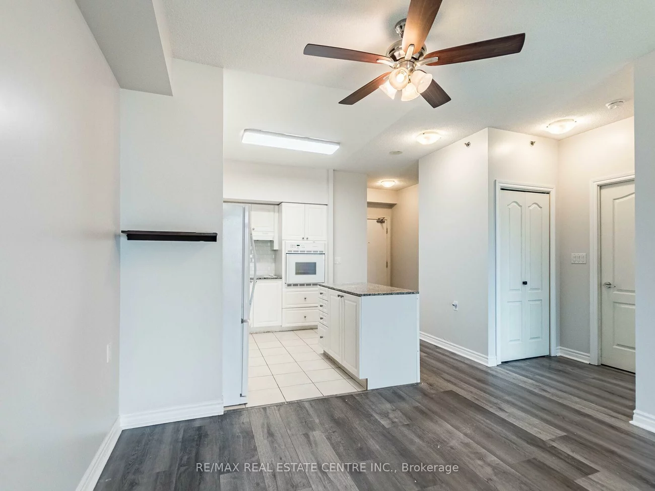 810, Scollard, East Credit, Mississauga
