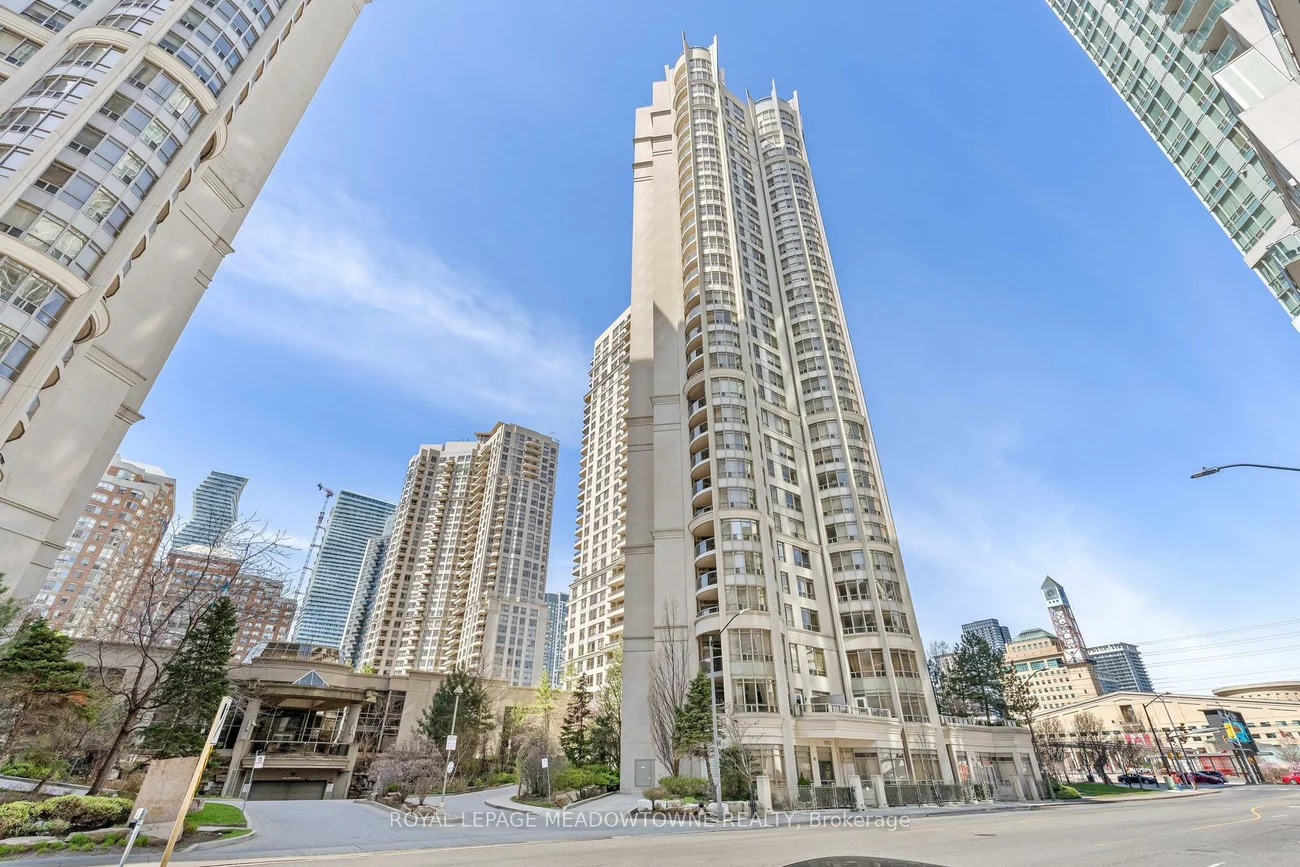 3888, Duke Of York, City Centre, Mississauga