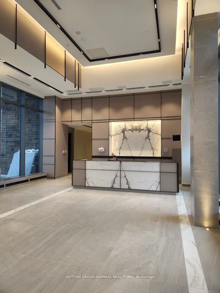 4675, Metcalfe, Central Erin Mills, Mississauga