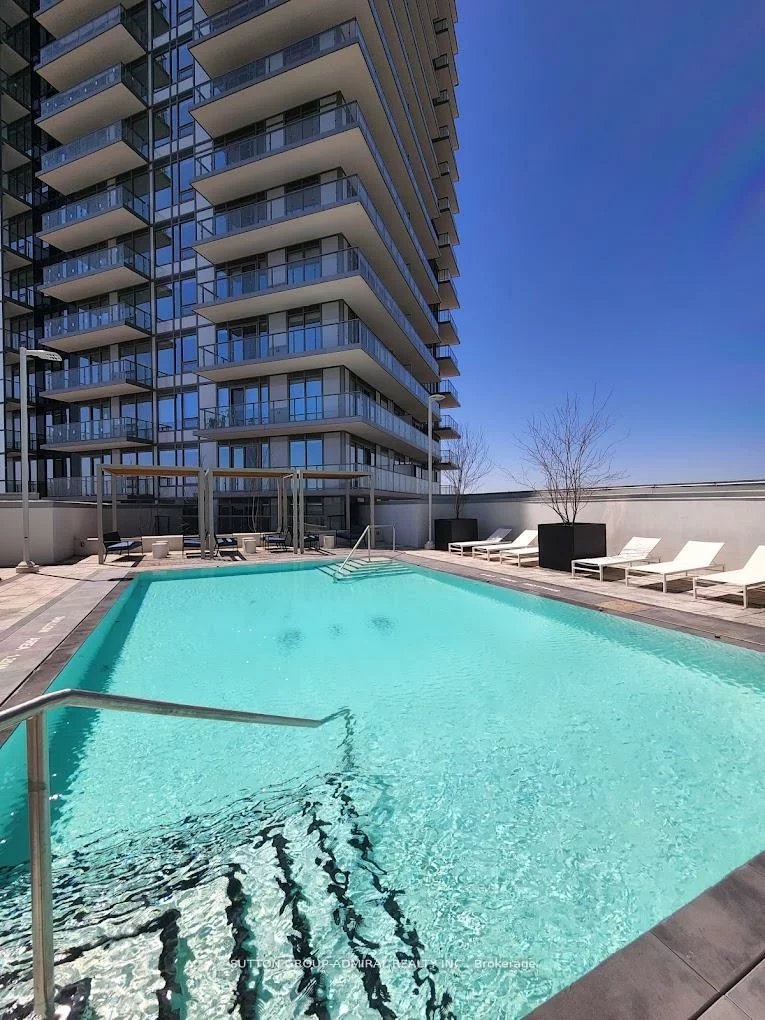 4675, Metcalfe, Central Erin Mills, Mississauga
