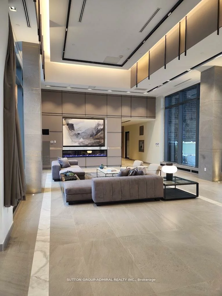 4675, Metcalfe, Central Erin Mills, Mississauga