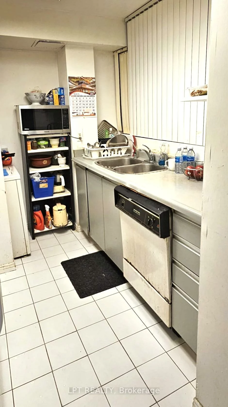 50, Kingsbridge Garden, Hurontario, Mississauga