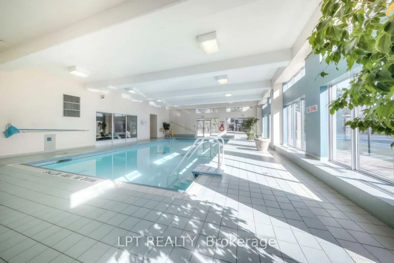 50, Kingsbridge Garden, Hurontario, Mississauga