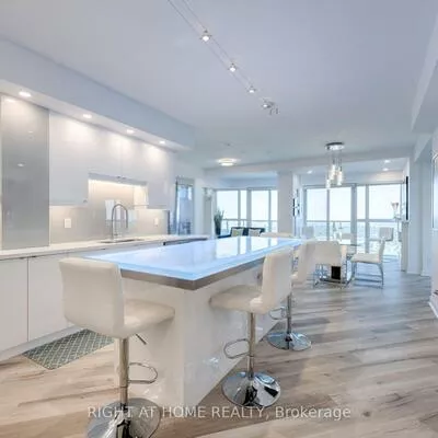 60, Absolute, City Centre, Mississauga