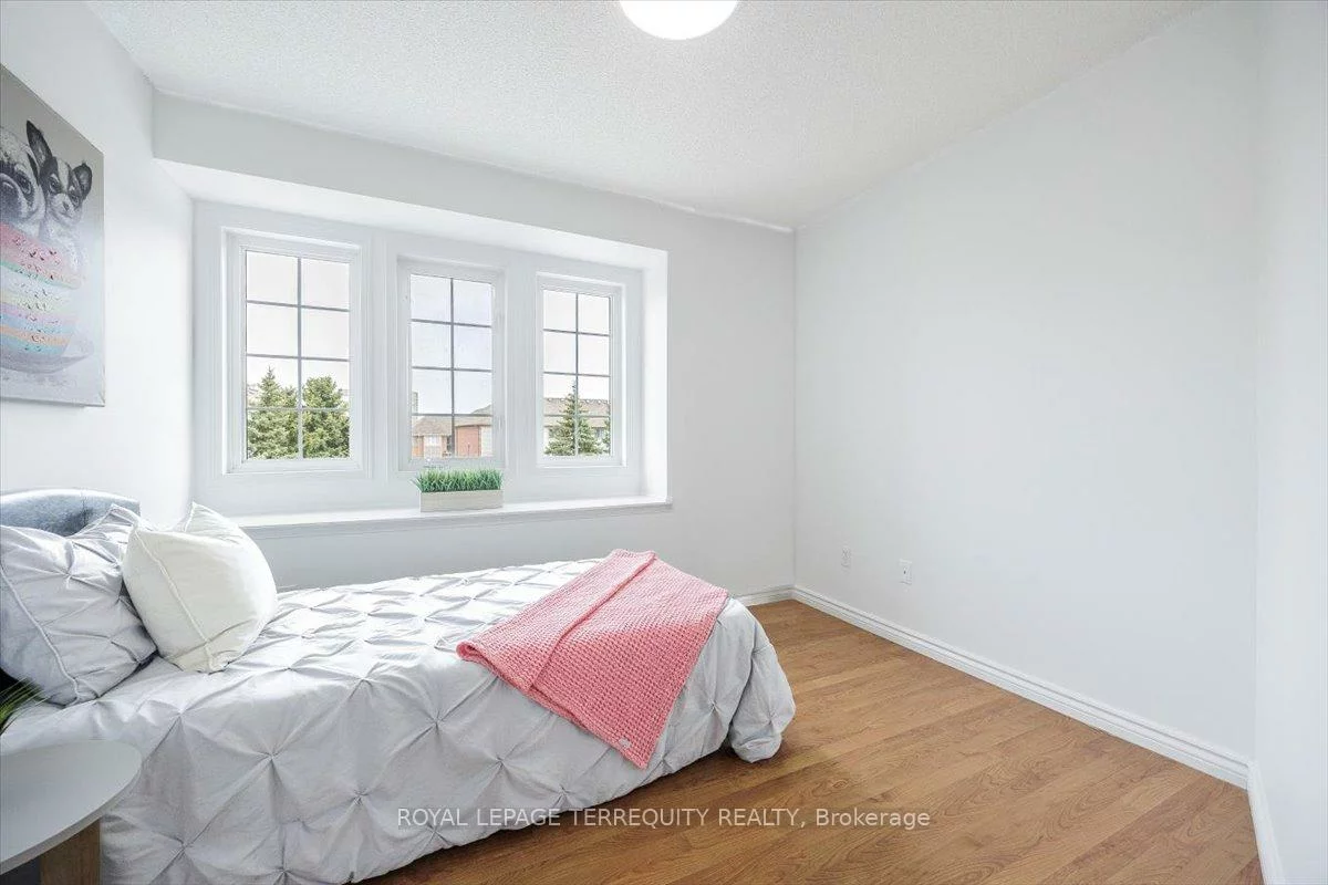 5030, Heatherleigh, East Credit, Mississauga
