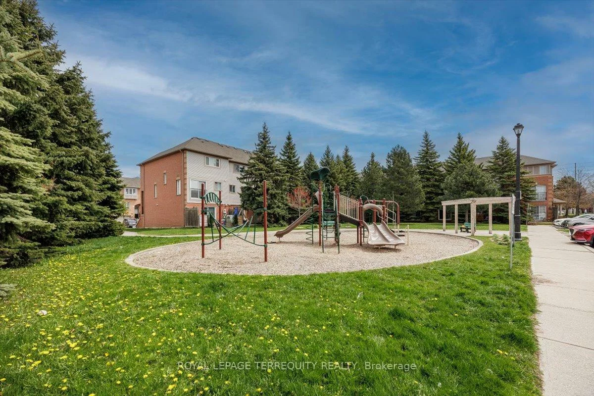 5030, Heatherleigh, East Credit, Mississauga