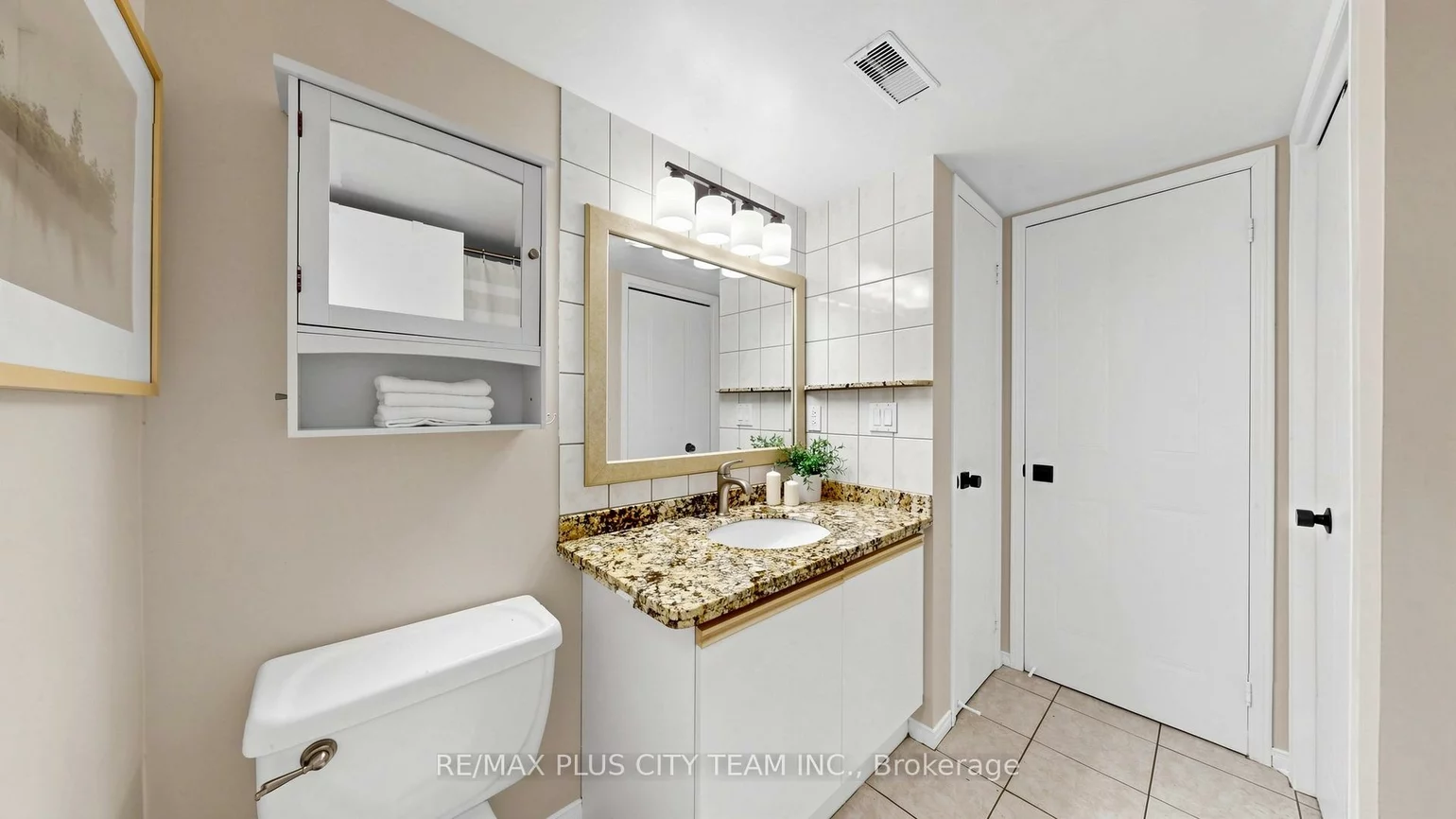 55, Bristol, Hurontario, Mississauga