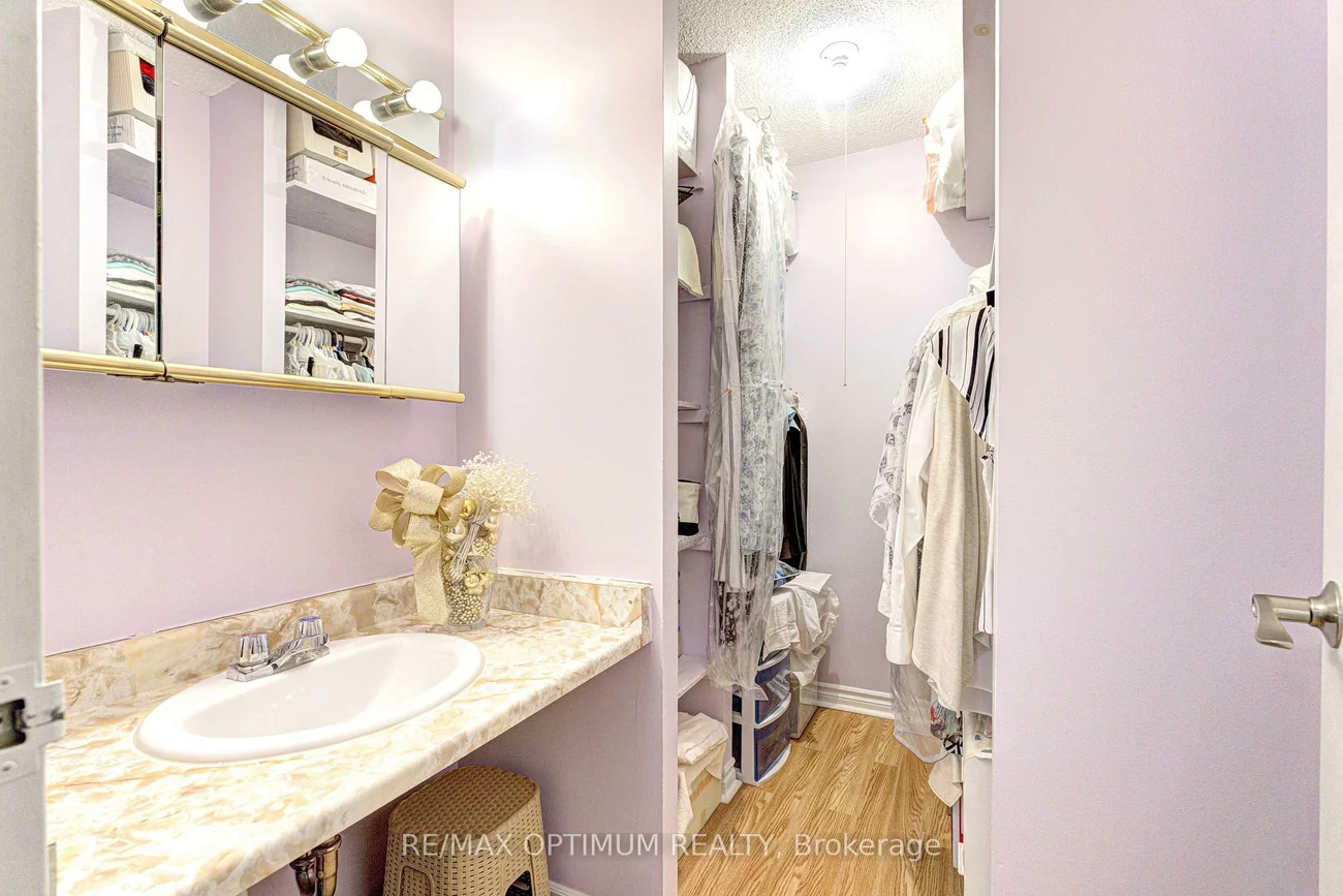 355, Rathburn, Rathwood, Mississauga