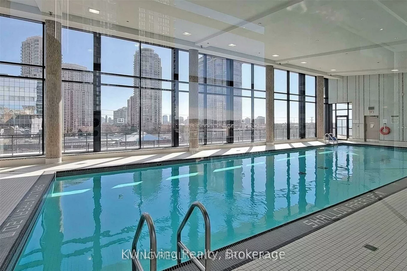 75, Eglinton, Hurontario, Mississauga