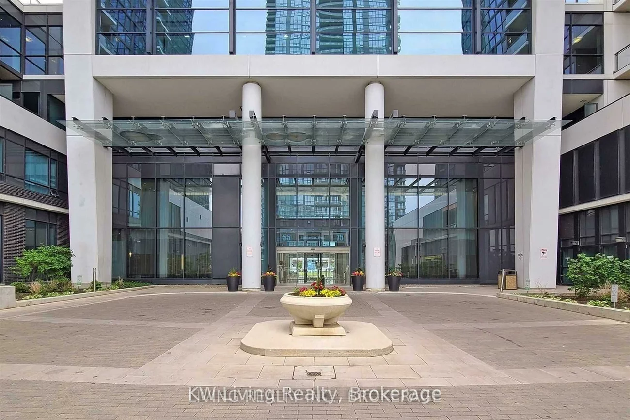 75, Eglinton, Hurontario, Mississauga
