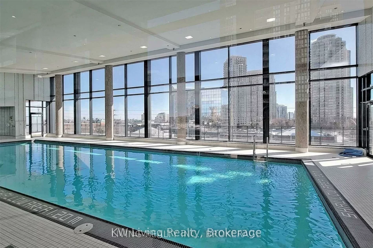 75, Eglinton, Hurontario, Mississauga
