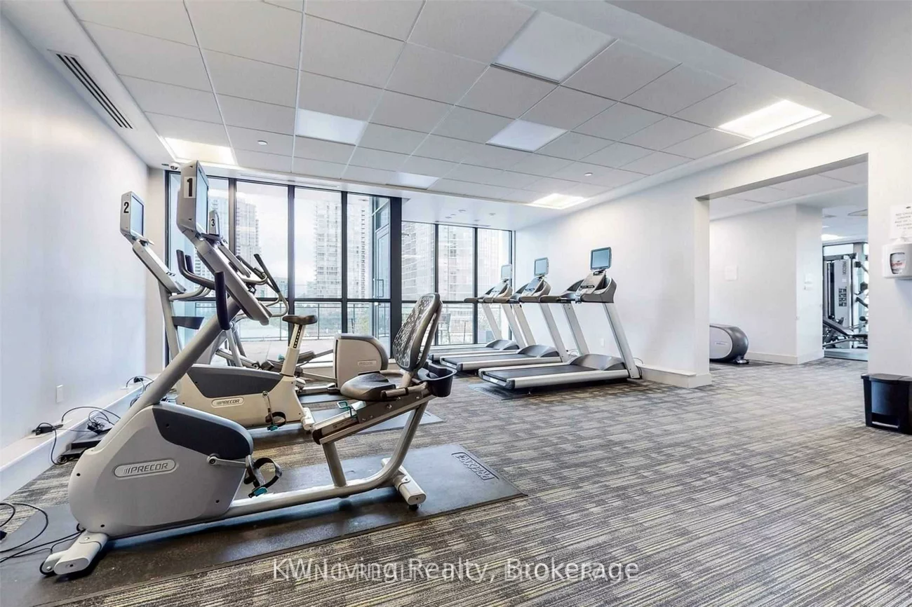 75, Eglinton, Hurontario, Mississauga