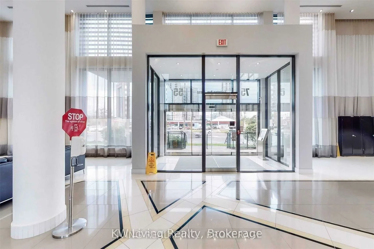 75, Eglinton, Hurontario, Mississauga