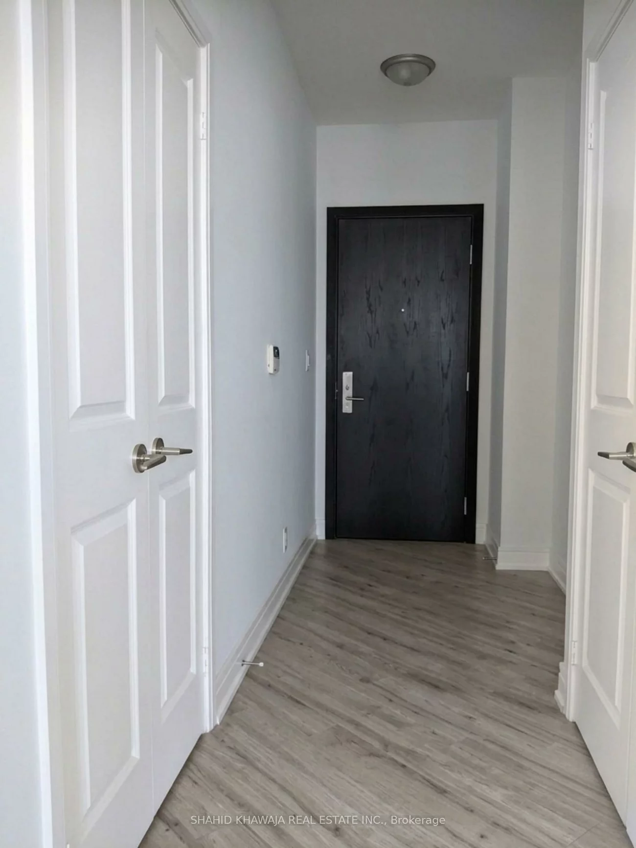 80, Absolute, Hurontario, Mississauga