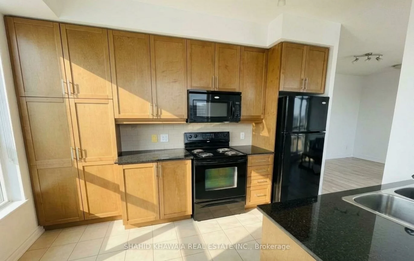 80, Absolute, Hurontario, Mississauga