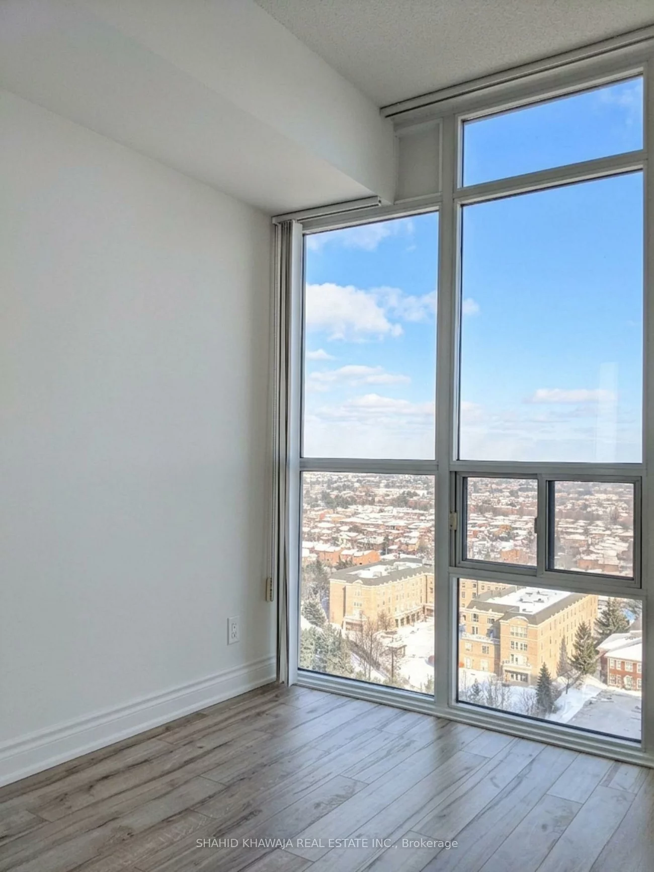 80, Absolute, Hurontario, Mississauga