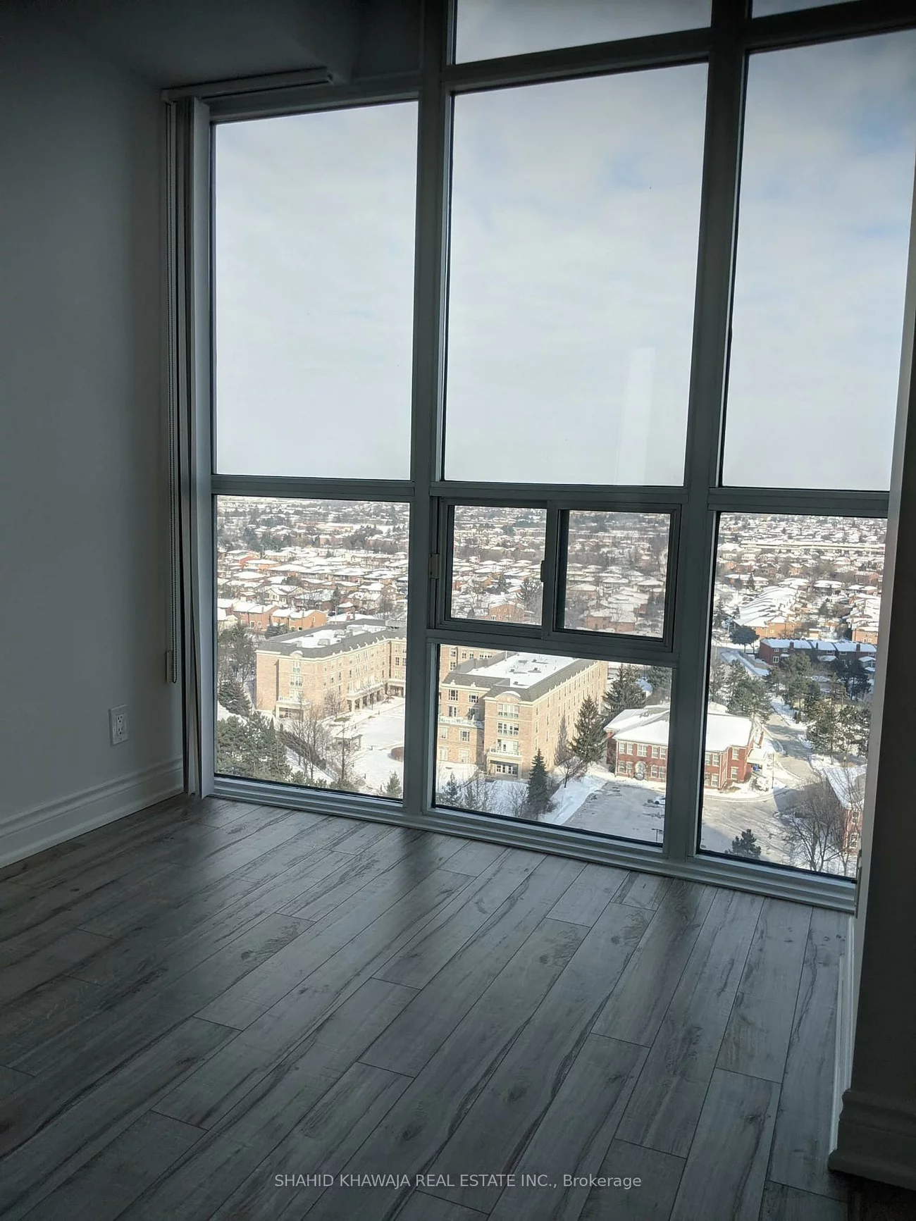 80, Absolute, Hurontario, Mississauga