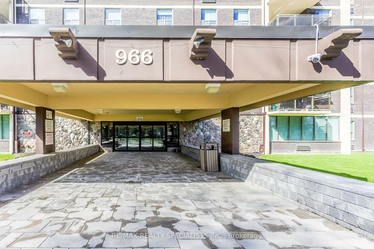 966, Inverhouse, Clarkson, Mississauga