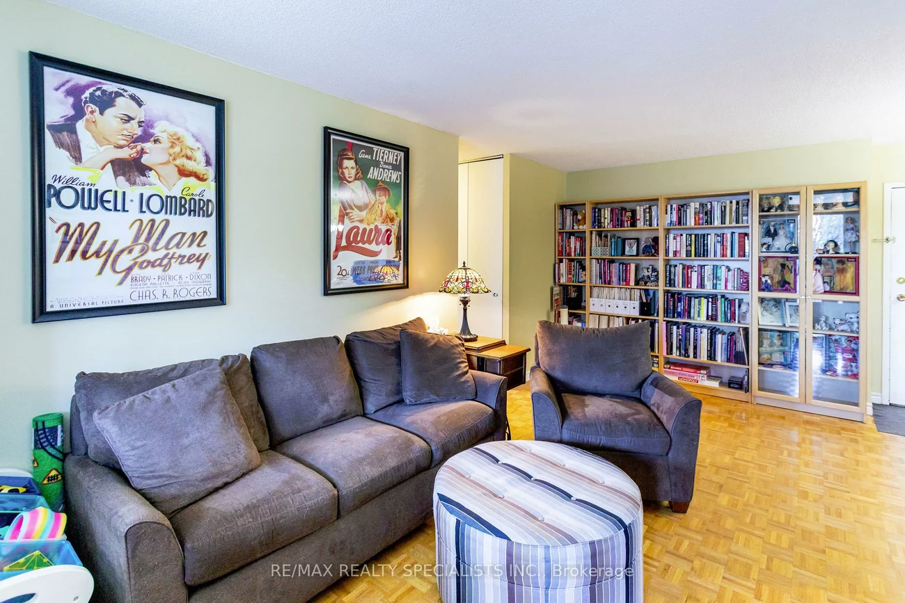 966, Inverhouse, Clarkson, Mississauga