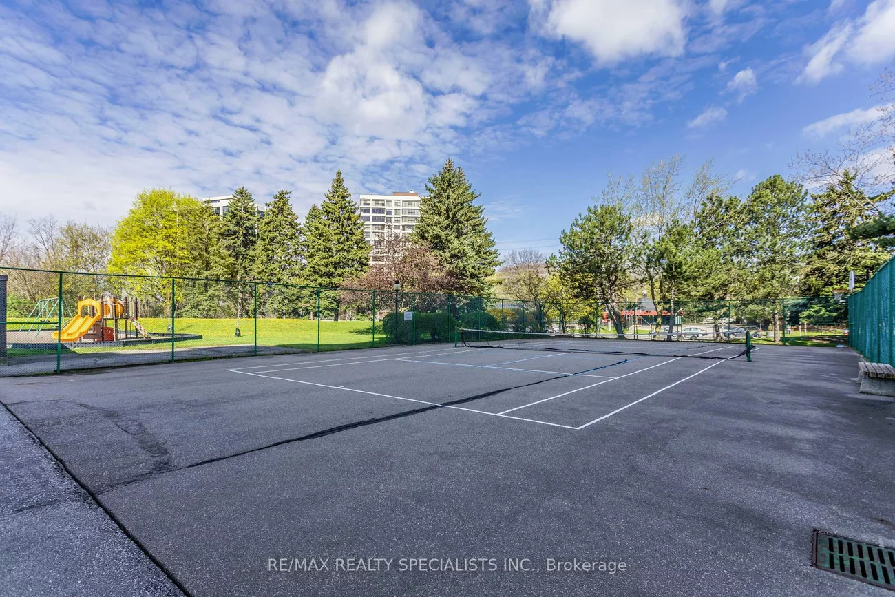 966, Inverhouse, Clarkson, Mississauga