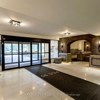 966, Inverhouse, Clarkson, Mississauga