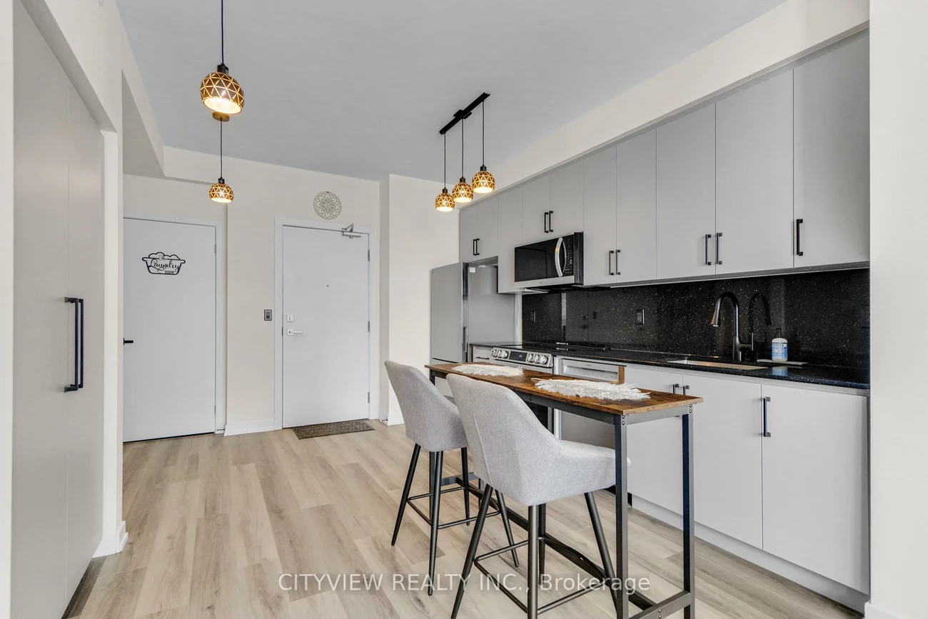 510, Curran, City Centre, Mississauga