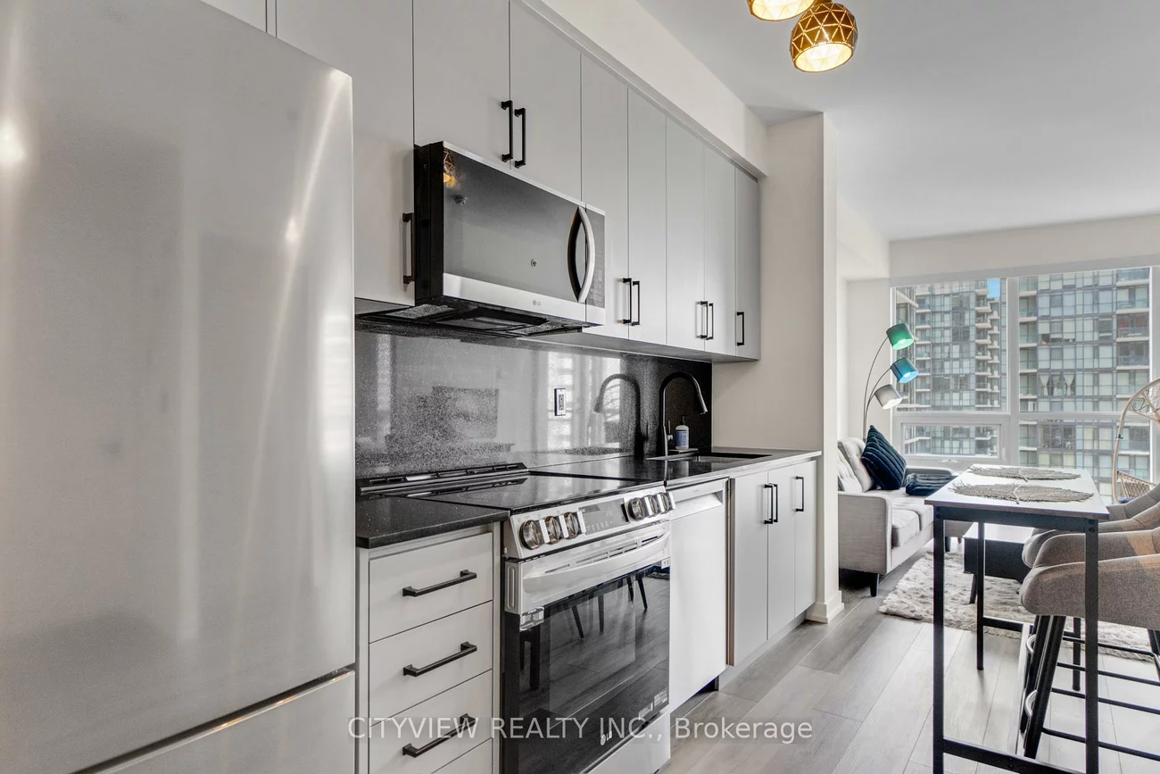510, Curran, City Centre, Mississauga