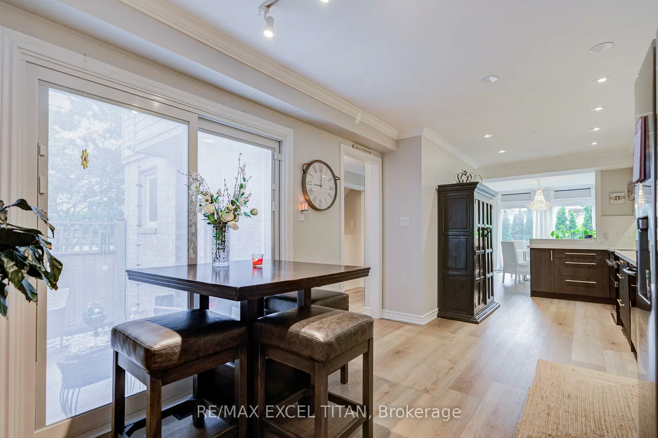1725, The, Central Erin Mills, Mississauga