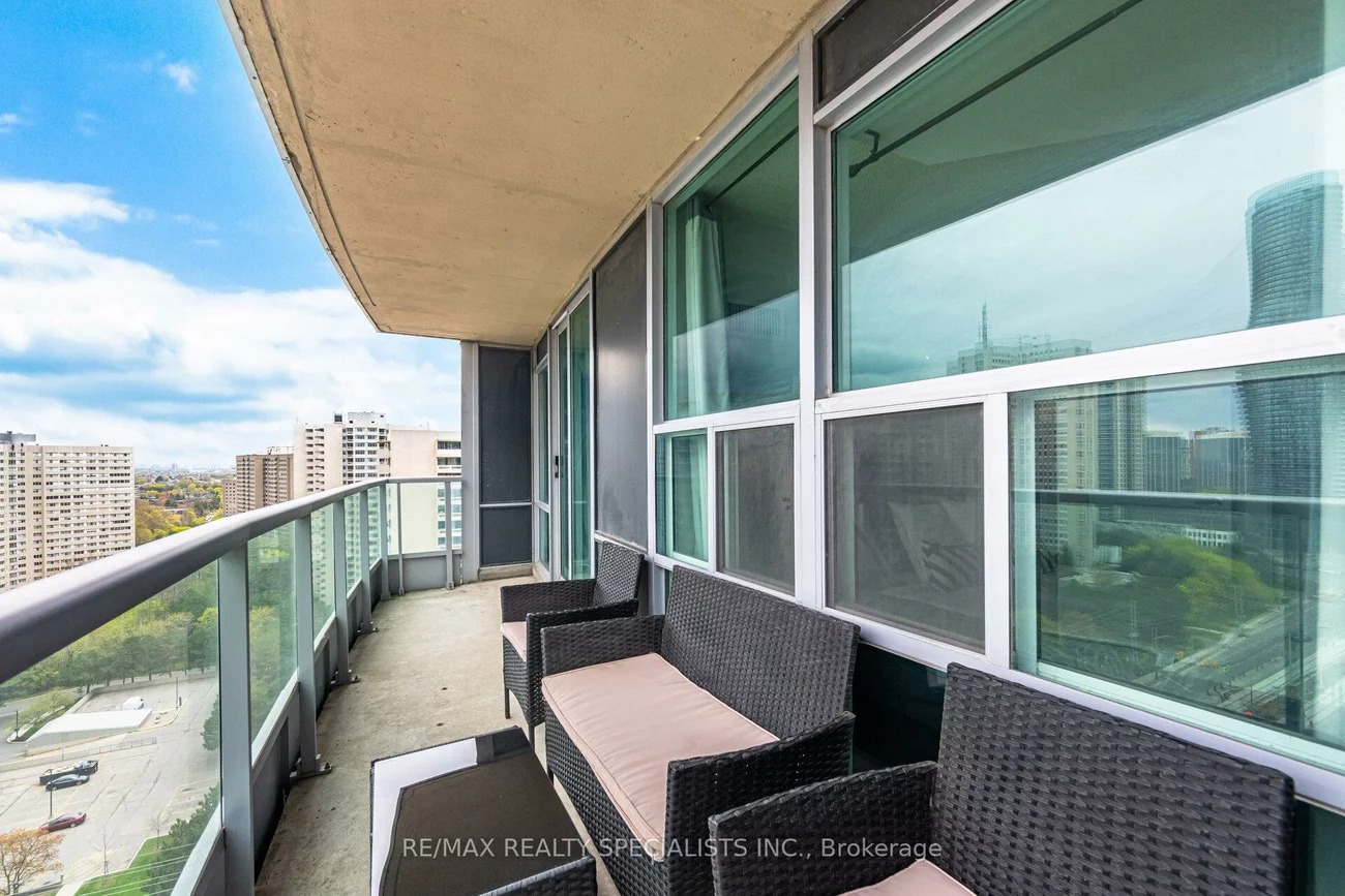 1, Elm, City Centre, Mississauga