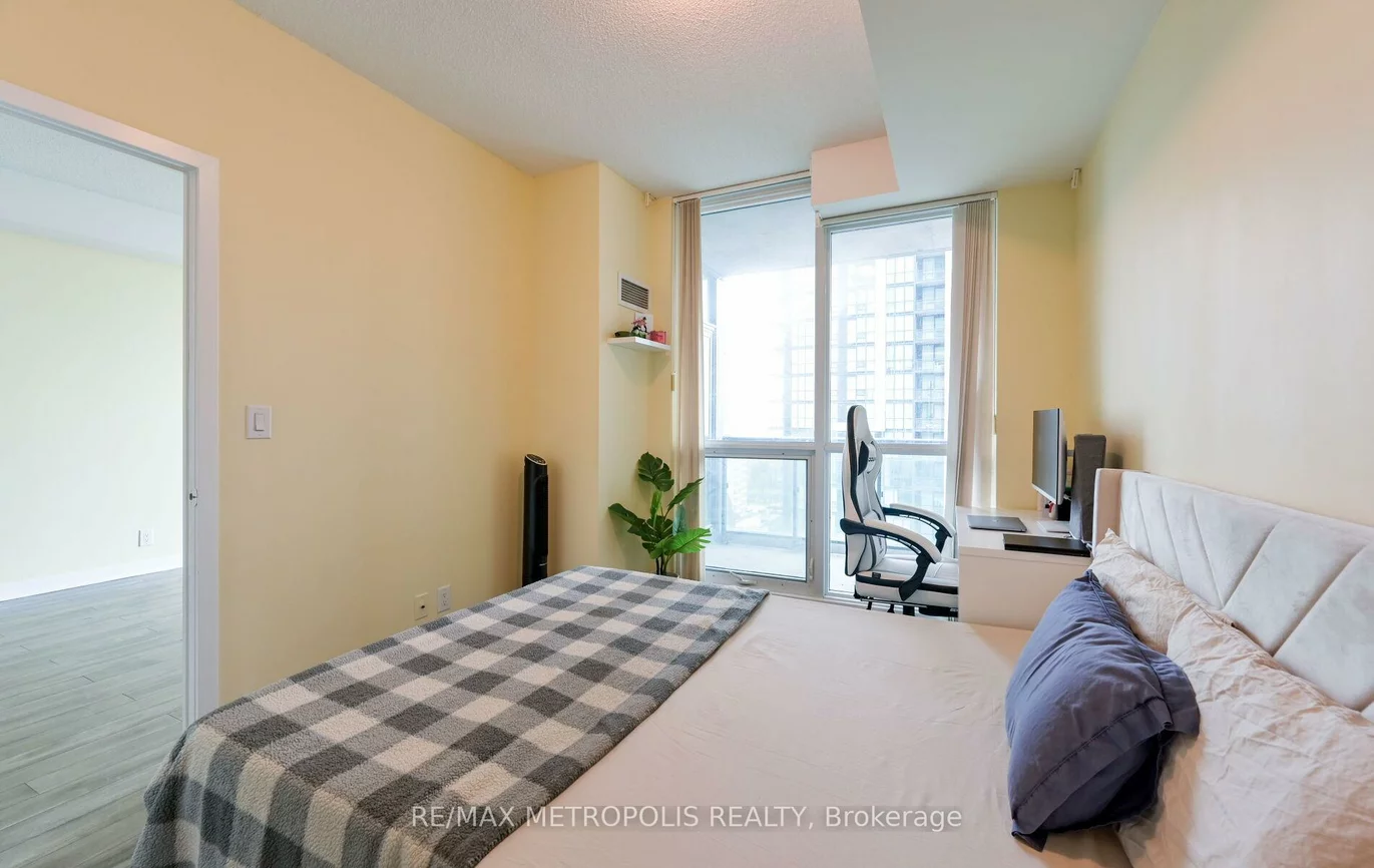 3985, Grand Park, City Centre, Mississauga